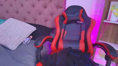 Iris_Roses live cam on Cam4