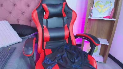 Iris_Roses live cam on Cam4