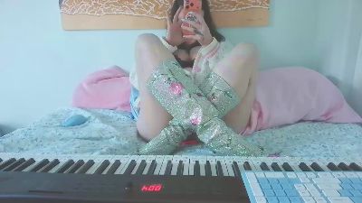 Irish40DDDs live cam on Cam4