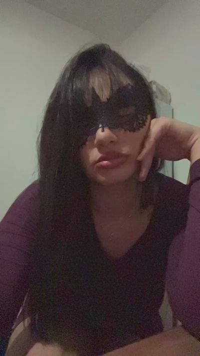 Profile and Statistics for Irismorenaaa on Cam4
