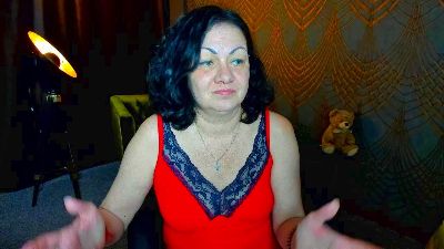 IrissMoon live cam on Cam4