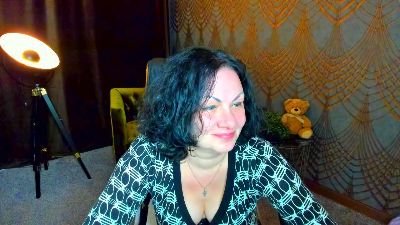 IrissMoon live cam on Cam4