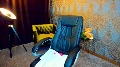 IrissMoon live cam on Cam4
