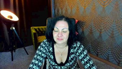 IrissMoon live cam on Cam4