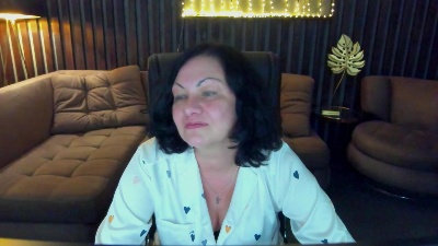 IrissMoon live cam on Cam4