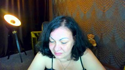 IrissMoon live cam on Cam4