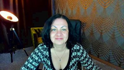 IrissMoon live cam on Cam4