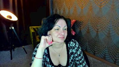 IrissMoon live cam on Cam4
