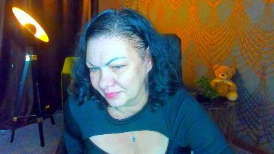 IrissMoon live cam on Cam4