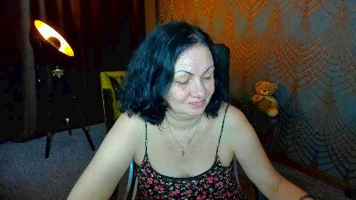 IrissMoon live cam on Cam4