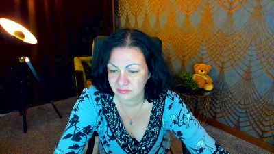 IrissMoon live cam on Cam4