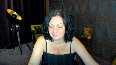 IrissMoon live cam on Cam4