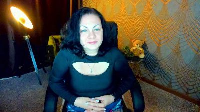 IrissMoon live cam on Cam4