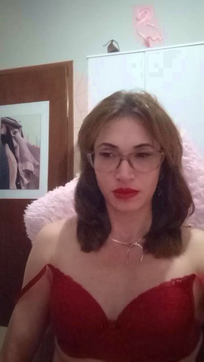 Irresistible34 live cam on Cam4