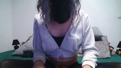 IsChris420 live cam on Cam4