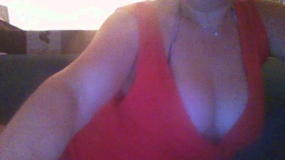 IsaKev live cam on Cam4