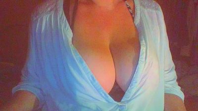 IsaKev live cam on Cam4