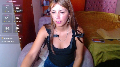 Isa_channel live cam on Cam4