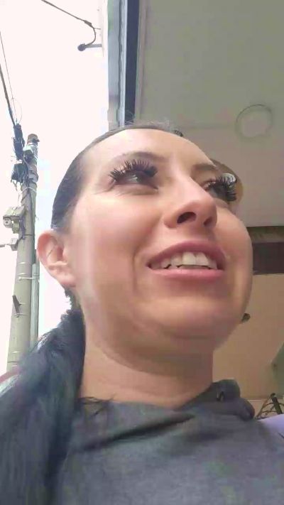 Isabel_DAmour live cam on Cam4