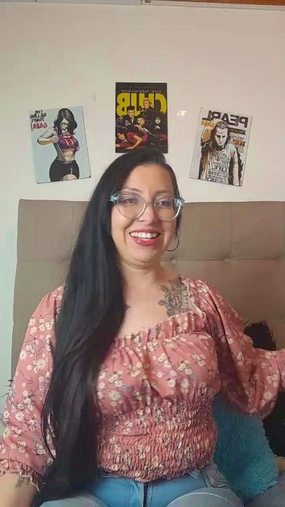 Isabel_DAmour live cam on Cam4