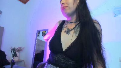 Isabel_DAmour live cam on Cam4