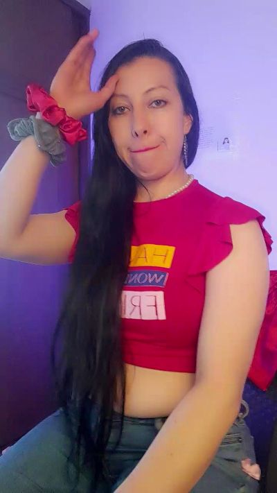Isabel_DAmour live cam on Cam4