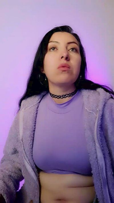 Isabel_DAmour live cam on Cam4