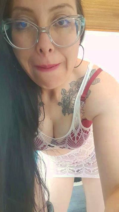 Isabel_DAmour live cam on Cam4