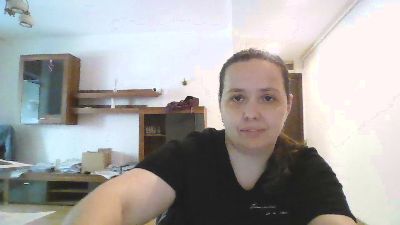 Isabela022 live cam on Cam4