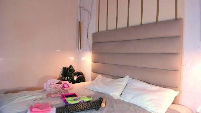 IsabelaStefano live cam on Cam4