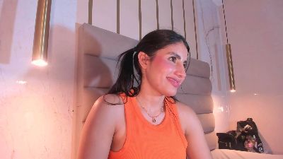 IsabelaStefano live cam on Cam4