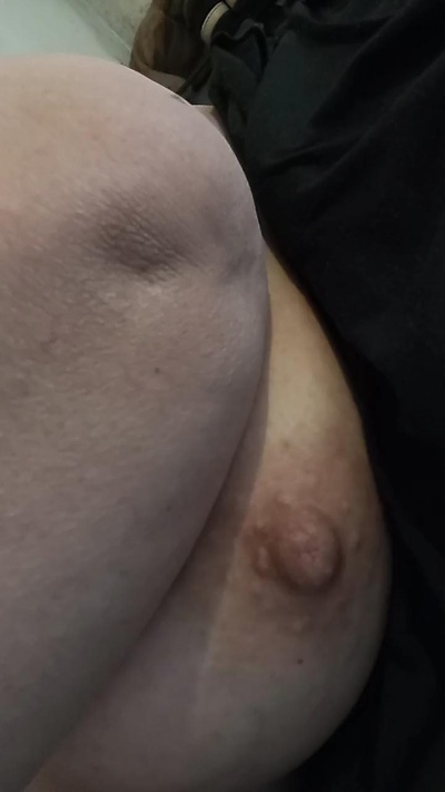 Isabelita45 live cam on Cam4