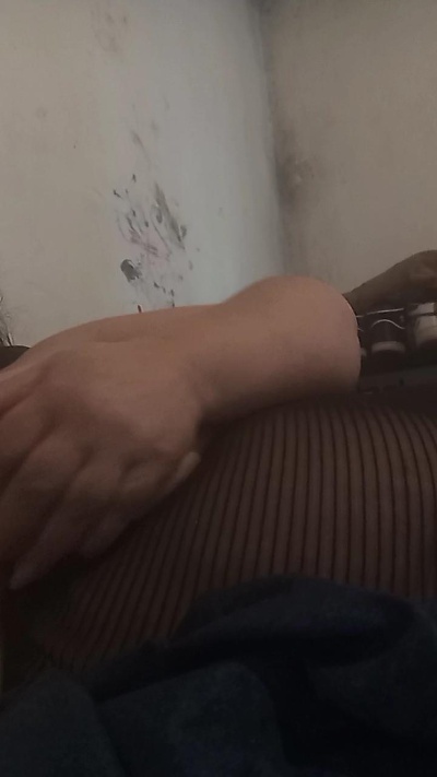 Isabelita45 live cam on Cam4