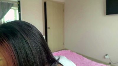 IsabellDears live cam on Cam4