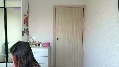 IsabellDears live cam on Cam4