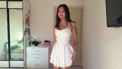 IsabellDears live cam on Cam4