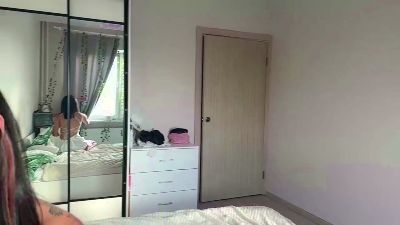 IsabellDears live cam on Cam4