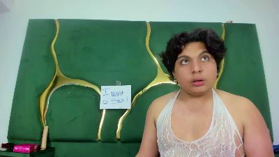 Isabella01SS live cam on Cam4