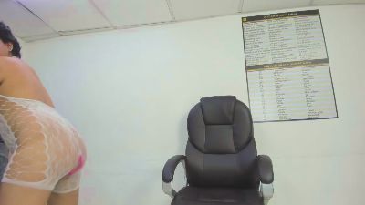 Isabella01SS live cam on Cam4