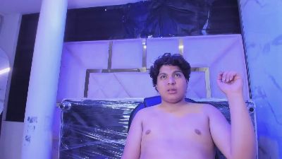 Isabella01SS live cam on Cam4