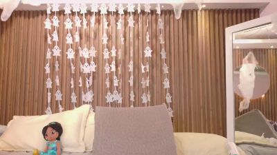 IsabellaCooper9 live cam on Cam4