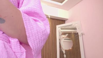 IsabellaCooper9 live cam on Cam4