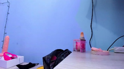 IsabellaSumme live cam on Cam4