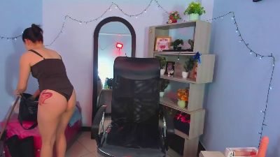IsabellaSumme live cam on Cam4