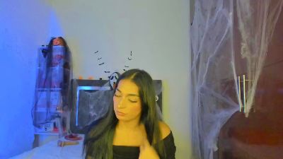 Isabella_Trans live cam on Cam4