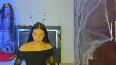 Isabella_Trans live cam on Cam4