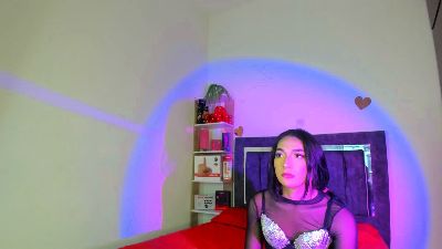 Isabella_Trans live cam on Cam4