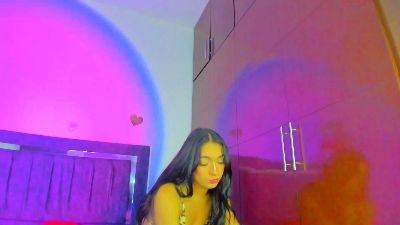 Isabella_Trans live cam on Cam4