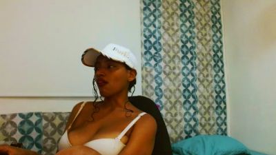 Isabellacarson live cam on Cam4