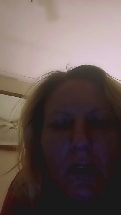 Isabelle_Cora live cam on Cam4